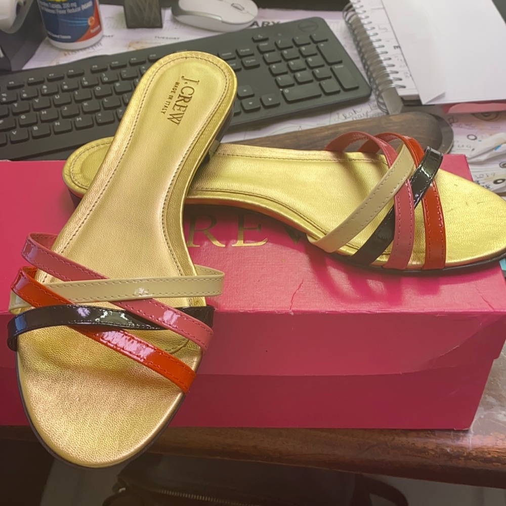 Cute strappy flat sandals